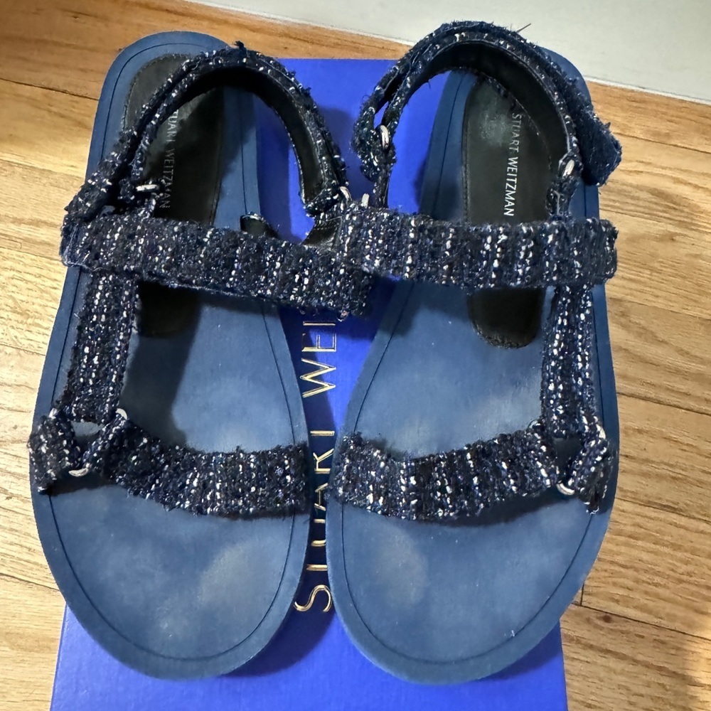 STUART WEITZMAN Vail Sport Fae-Fall Tweed Sandals in size 7.5